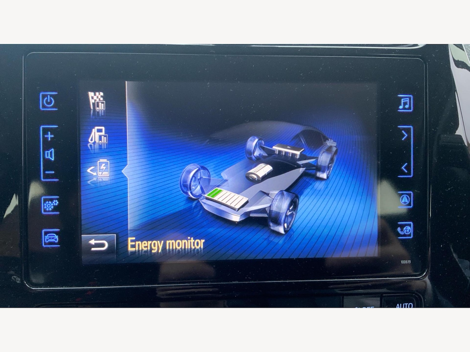 Used Toyota Prius 2017 for sale - 76472340: Photo 23