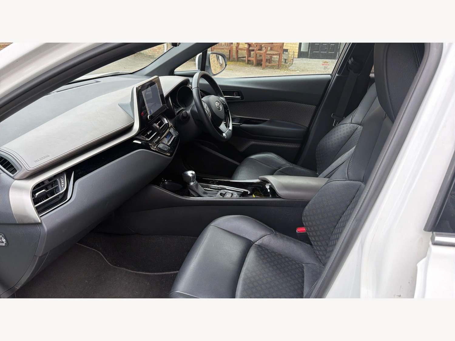 Used Toyota C-HR 2023 for sale - 78006773: Photo 12