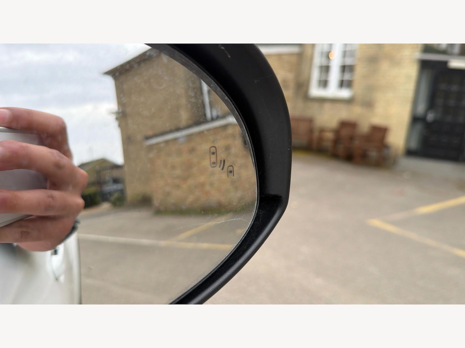 Used Toyota C-HR 2023 for sale - 78006773: Photo 27