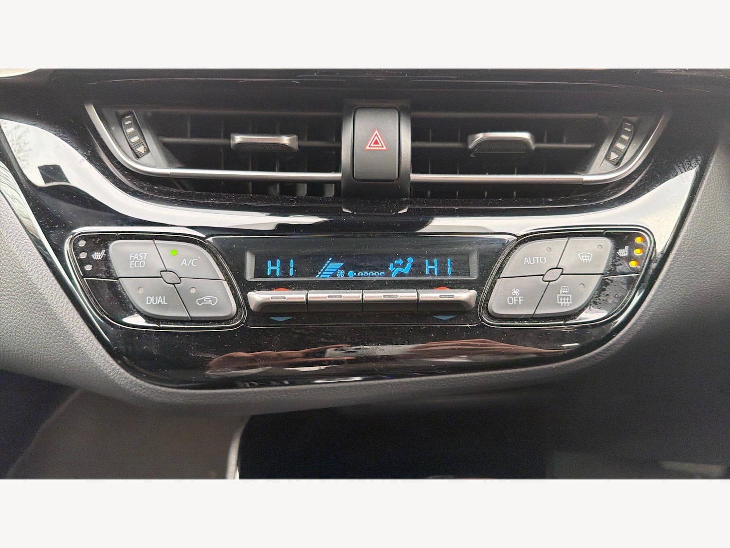 Used Toyota C-HR 2023 for sale - 78006773: Photo 30