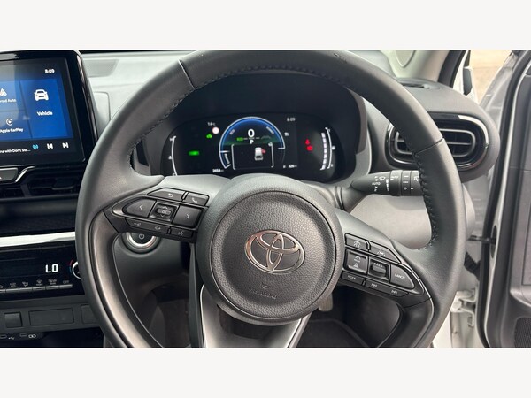 Used Toyota Yaris Cross 2024 for sale - 76059261: Photo 10