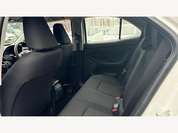 Used Toyota Yaris Cross 2024 for sale - 76059261: Photo 15