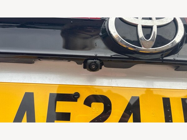 Used Toyota Yaris Cross 2024 for sale - 76059261: Photo 24