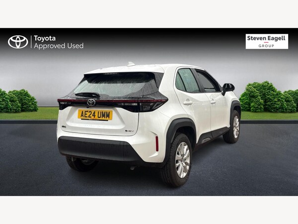 Used Toyota Yaris Cross 2024 for sale - 76059261: Photo 2