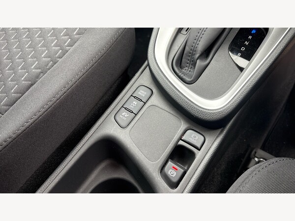 Used Toyota Yaris Cross 2024 for sale - 76059261: Photo 33