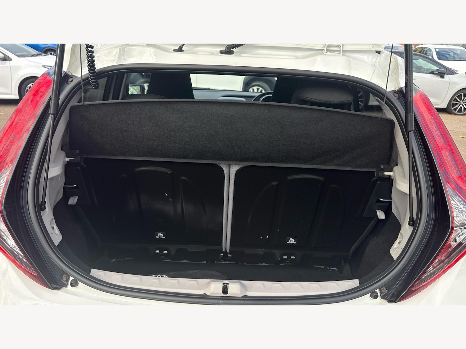 Used Toyota AYGO 2020 for sale - 76388230: Photo 16