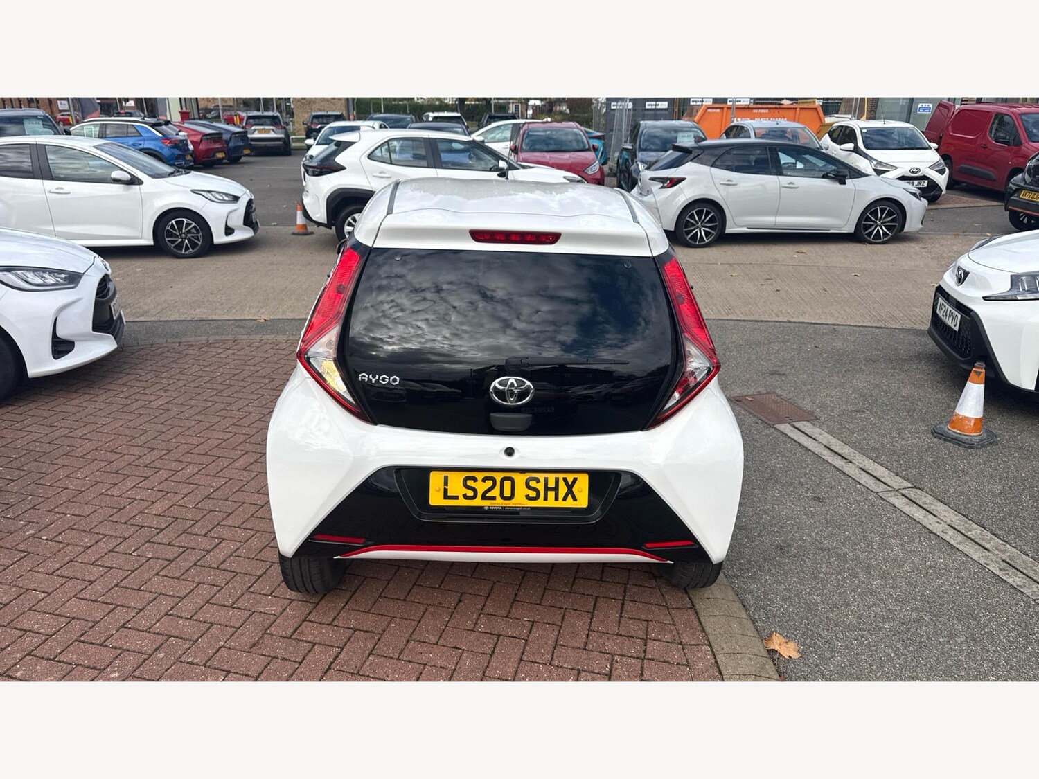 Used Toyota AYGO 2020 for sale - 76388230: Photo 29