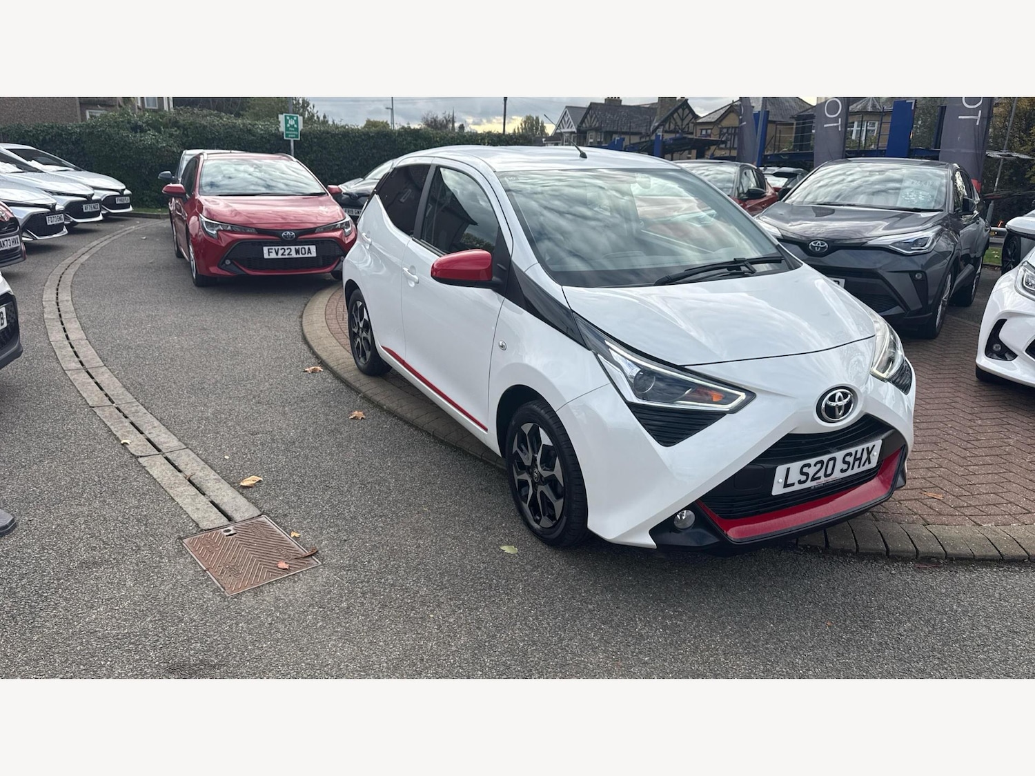 Used Toyota AYGO 2020 for sale - 76388230: Photo 32