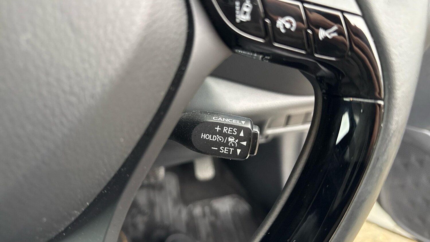 Used Toyota C-HR for sale - 77358333: Photo 33