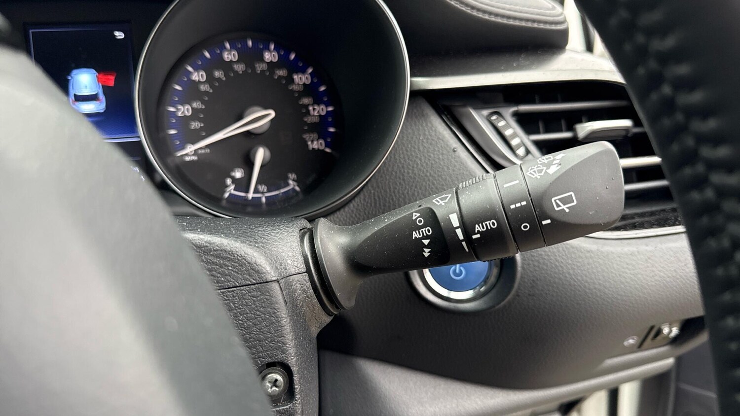 Used Toyota C-HR for sale - 77358333: Photo 34