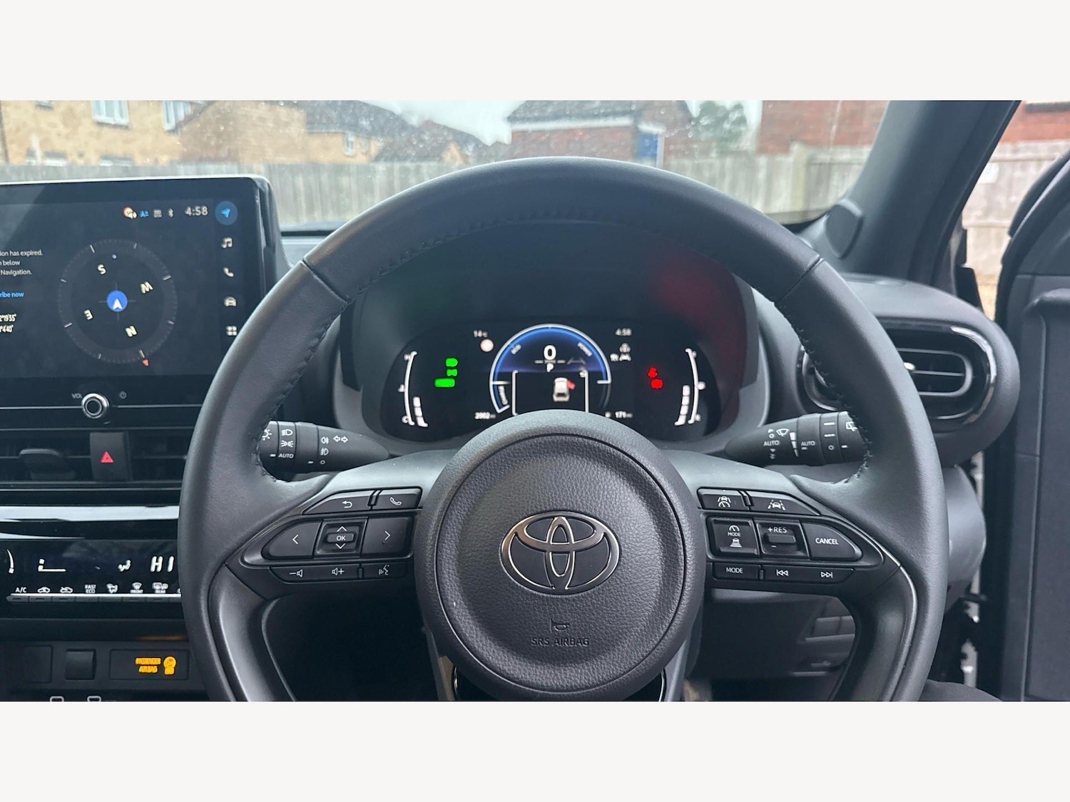 Used Toyota Yaris Cross 2025 for sale - 77637560: Photo 10