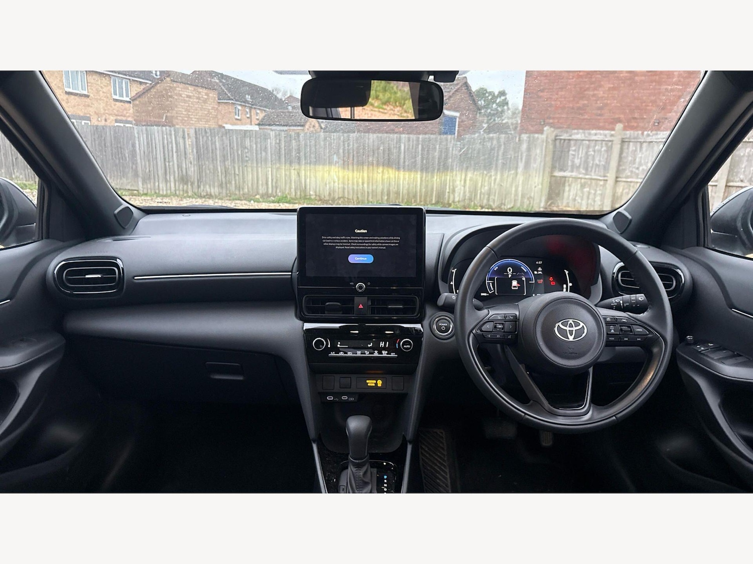 Used Toyota Yaris Cross 2025 for sale - 77637560: Photo 7