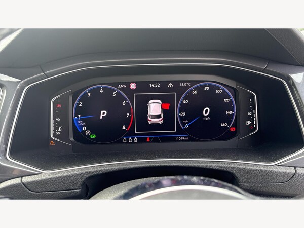 Used Volkswagen T-Roc 2021 for sale - 75941683: Photo 11