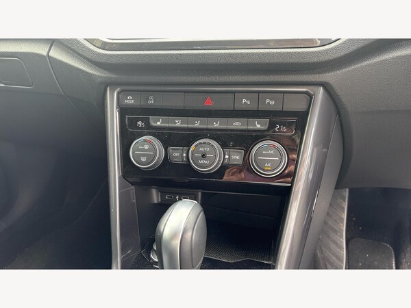 Used Volkswagen T-Roc 2021 for sale - 75941683: Photo 26