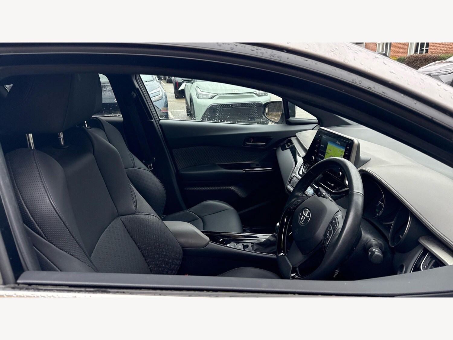 Used Toyota C-HR 2020 for sale - 77625001: Photo 13