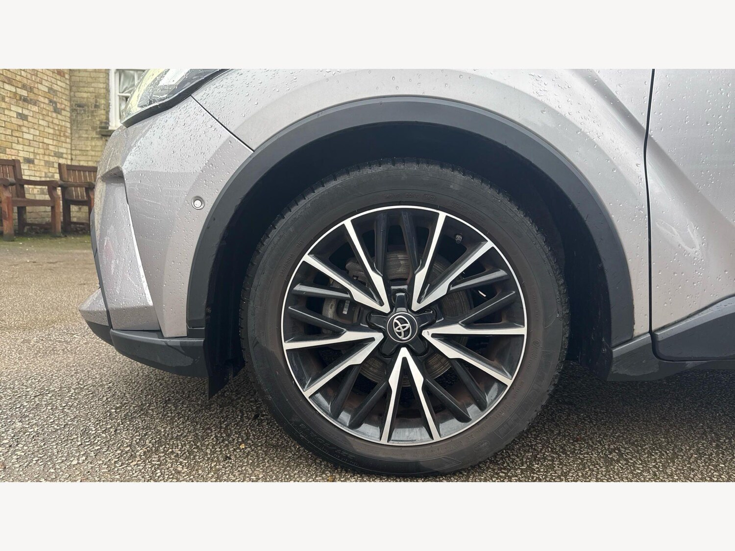 Used Toyota C-HR 2020 for sale - 77625001: Photo 20