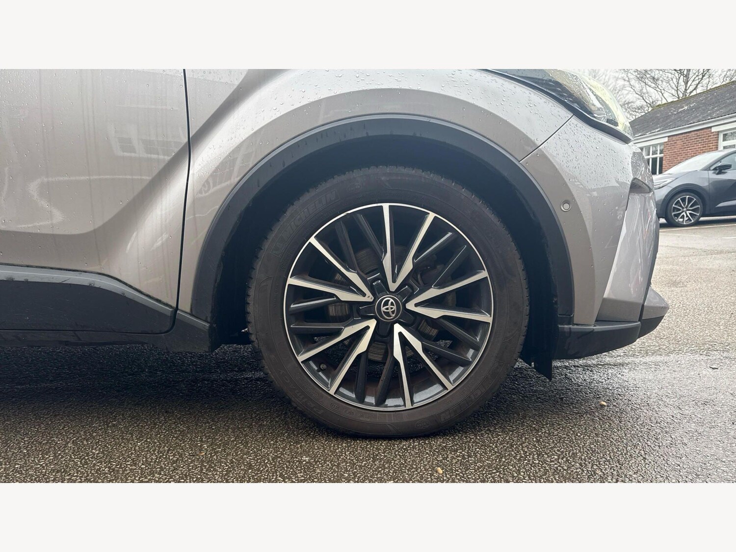 Used Toyota C-HR 2020 for sale - 77625001: Photo 26