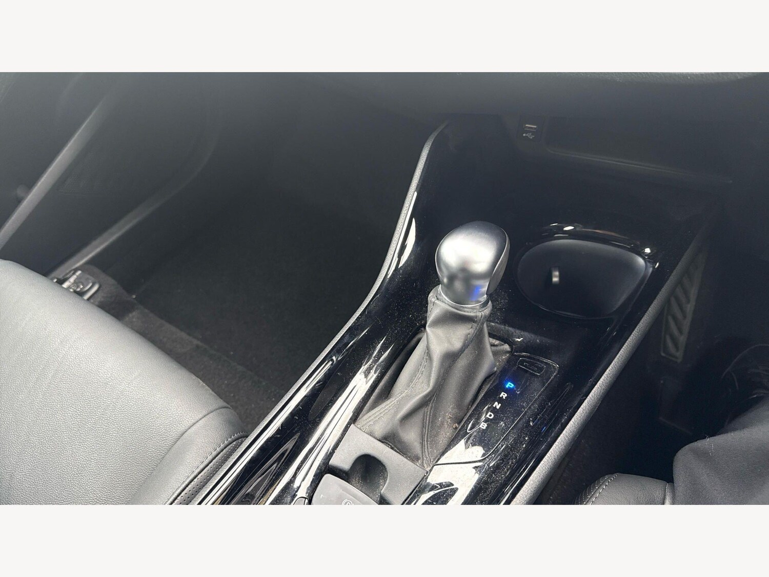 Used Toyota C-HR 2020 for sale - 77625001: Photo 29