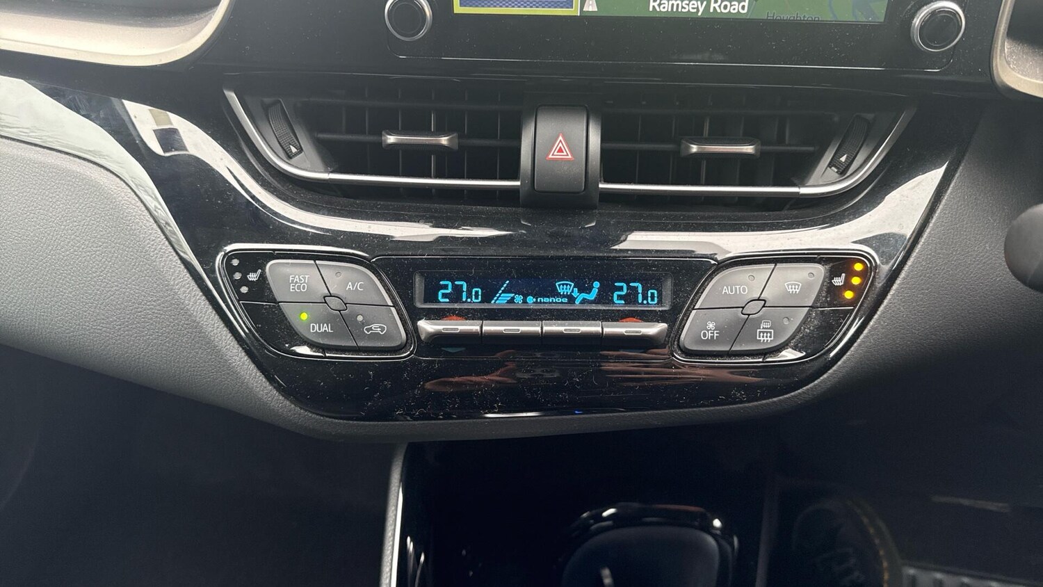 Used Toyota C-HR 2020 for sale - 77625001: Photo 37