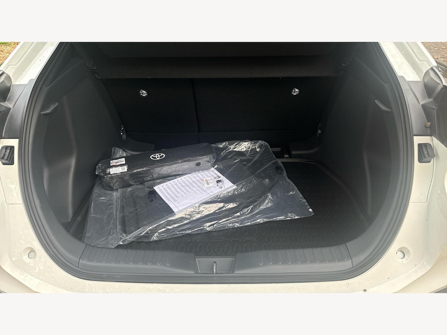 Used Toyota C-HR 2025 for sale - 76607412: Photo 16