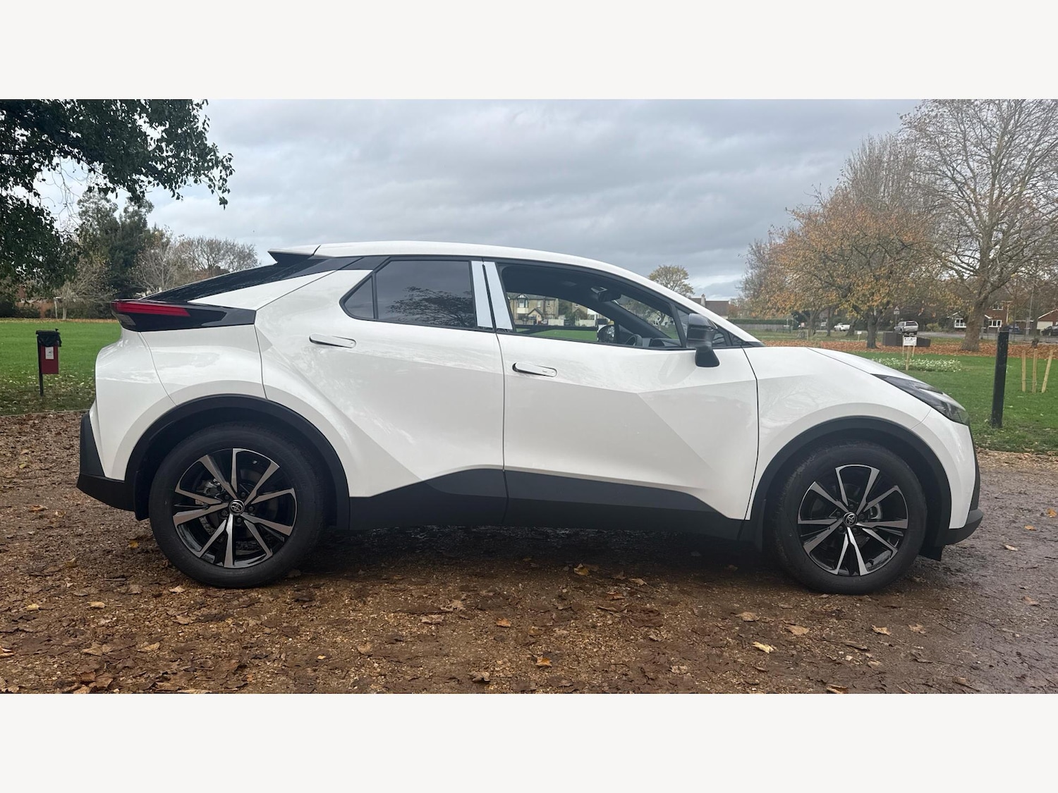 Used Toyota C-HR 2025 for sale - 76607412: Photo 18