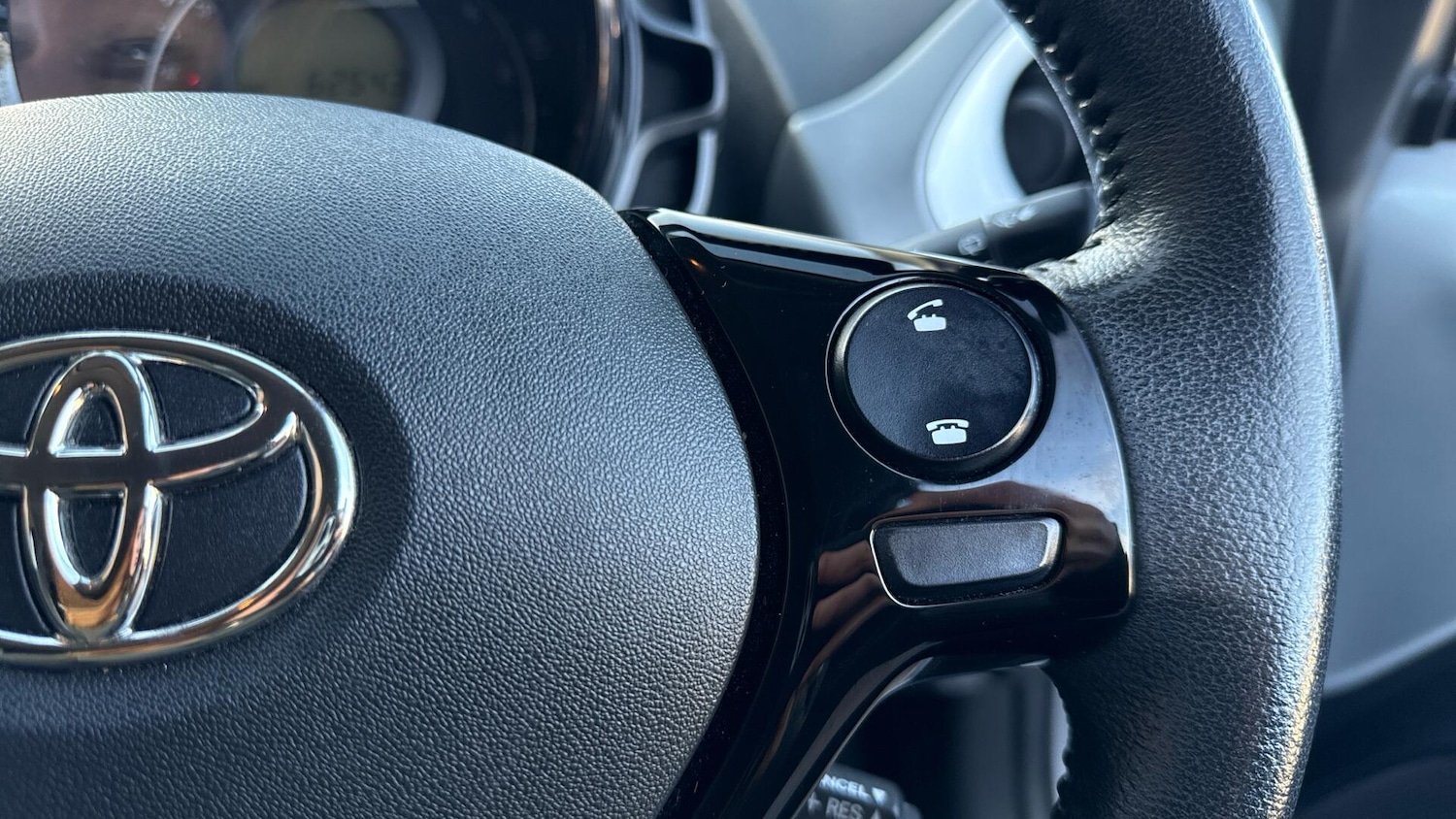 Used Toyota AYGO 2019 for sale - 77344046: Photo 32