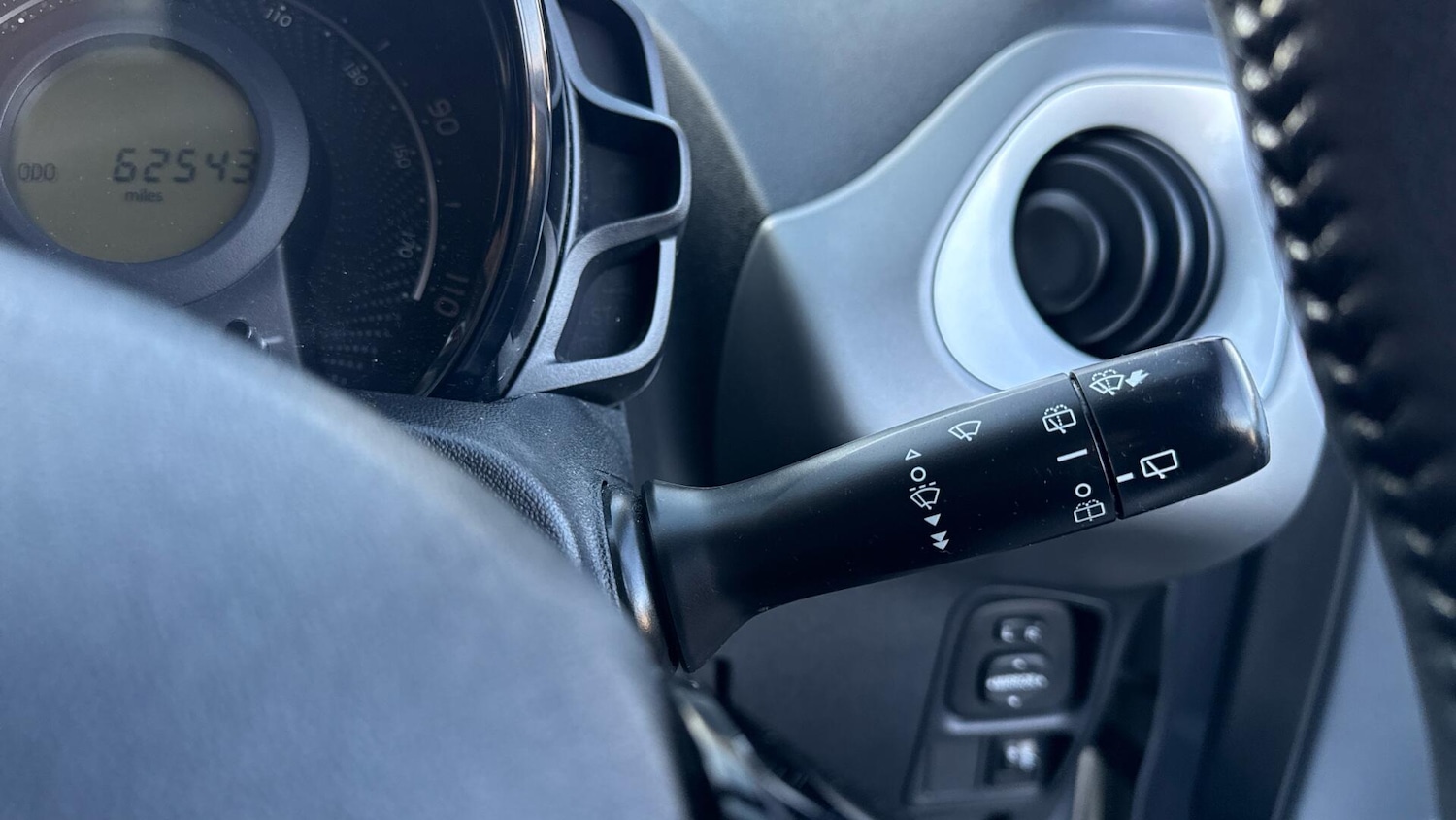 Used Toyota AYGO 2019 for sale - 77344046: Photo 34