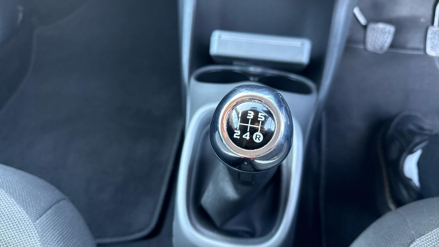 Used Toyota AYGO 2019 for sale - 77344046: Photo 37