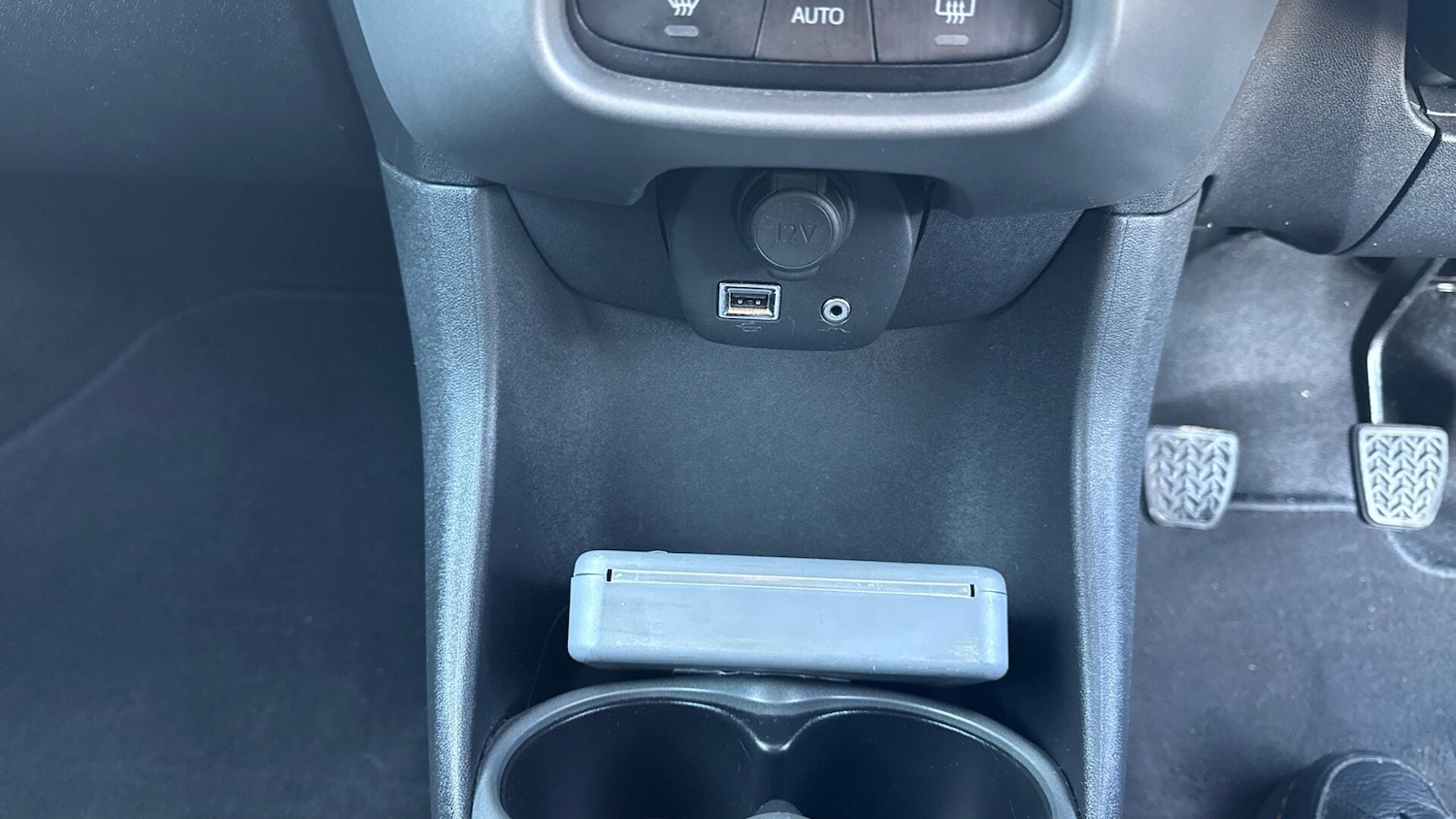 Used Toyota AYGO 2019 for sale - 77344046: Photo 38