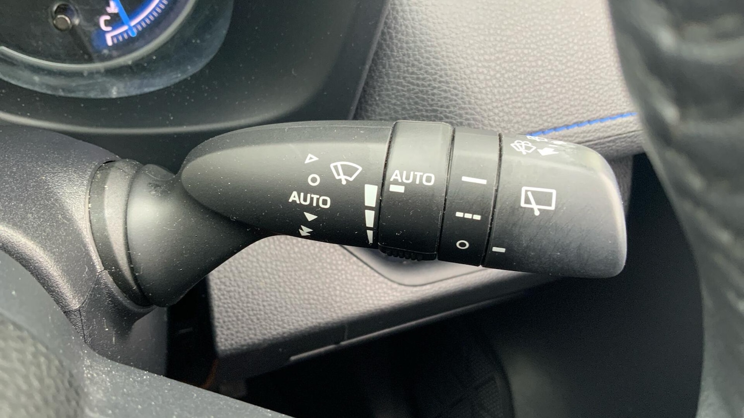 Used Toyota RAV4 2021 for sale - 76158589: Photo 38