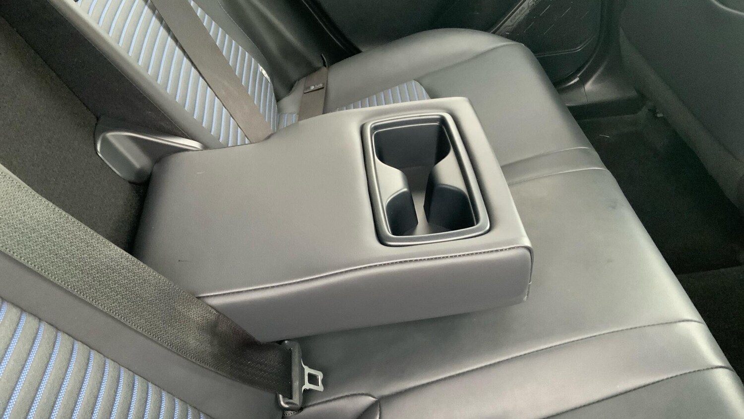 Used Toyota RAV4 2021 for sale - 76158589: Photo 39