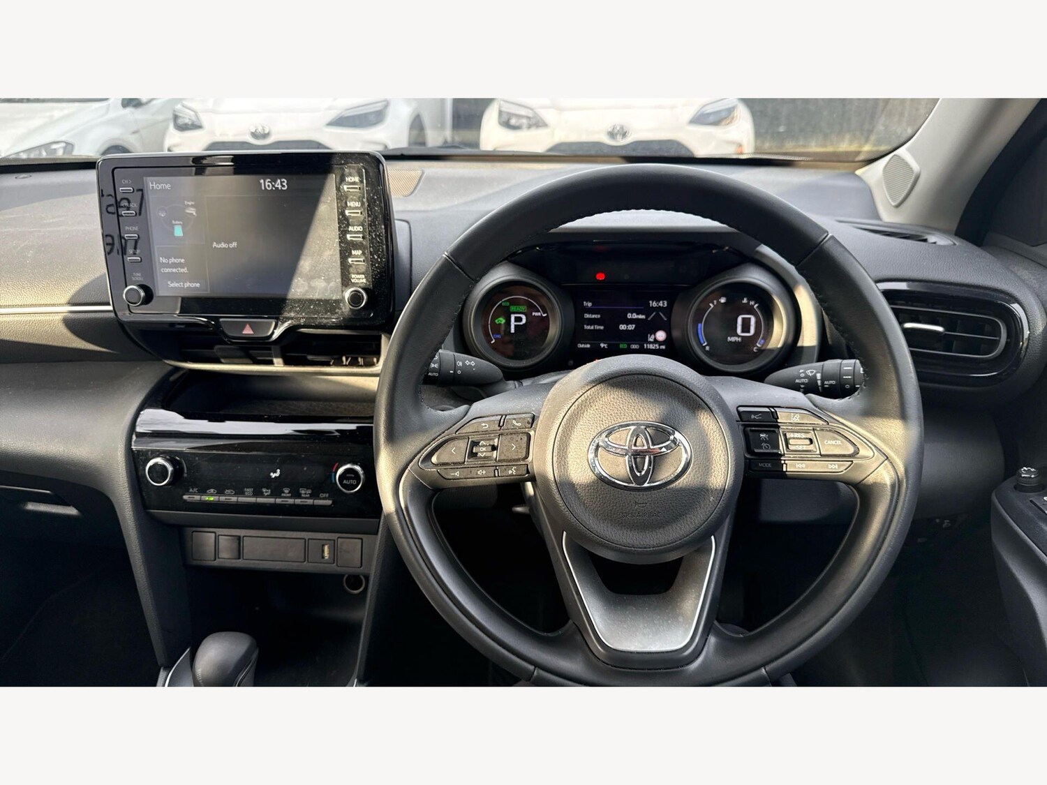 Used Toyota Yaris Cross for sale - 77925952: Photo 10