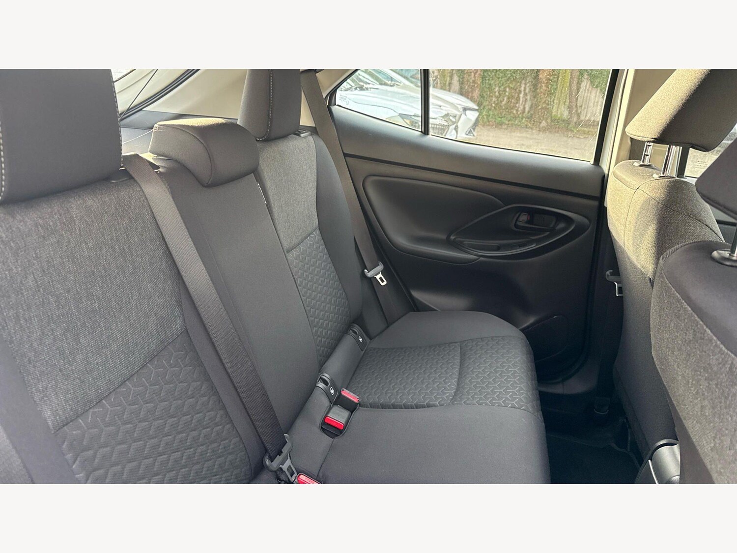 Used Toyota Yaris Cross for sale - 77925952: Photo 14