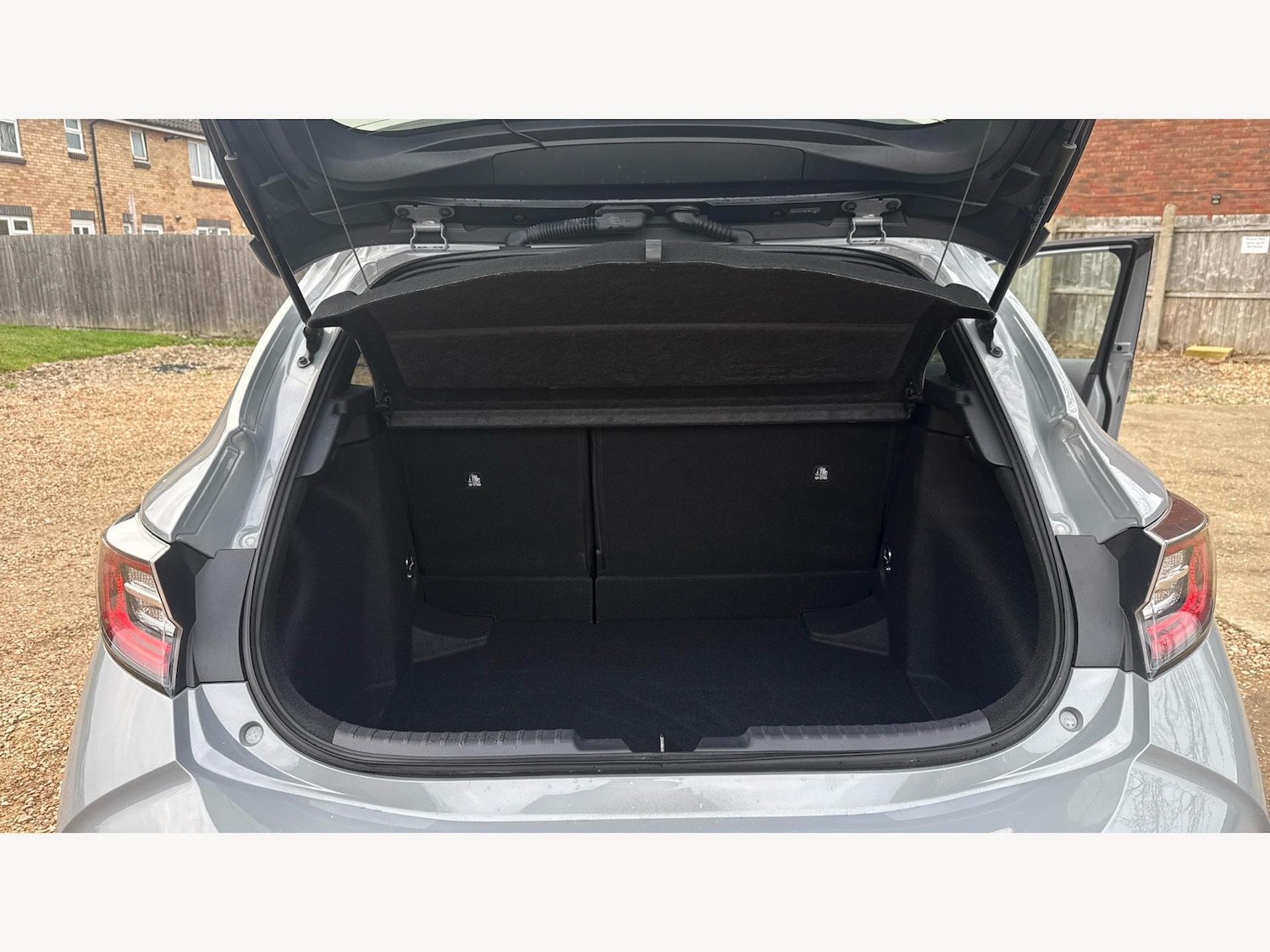 Used Toyota Corolla 2021 for sale - 77343977: Photo 16