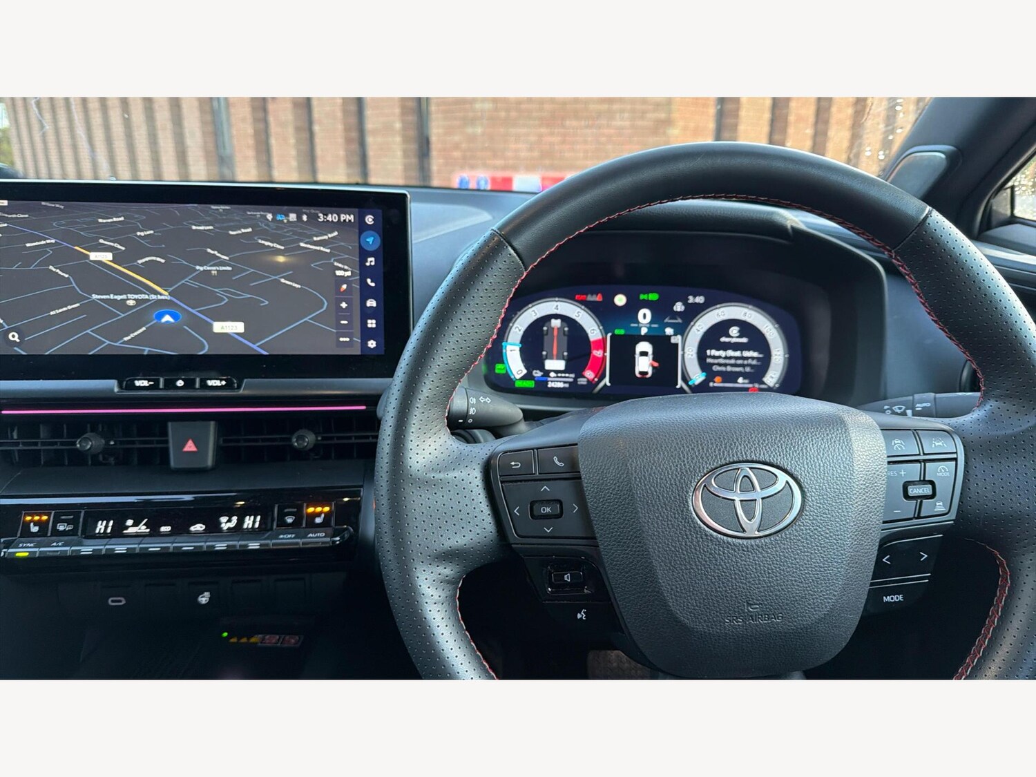 Used Toyota C-HR for sale - 77626025: Photo 10