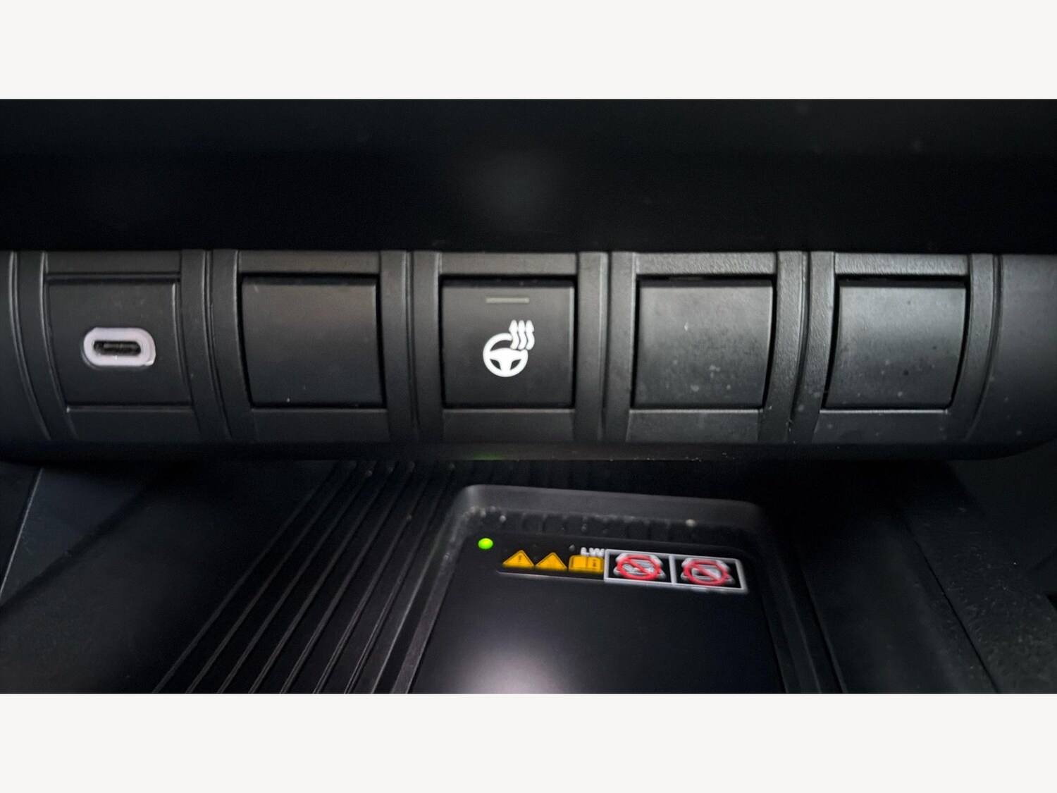 Used Toyota C-HR for sale - 77626025: Photo 31