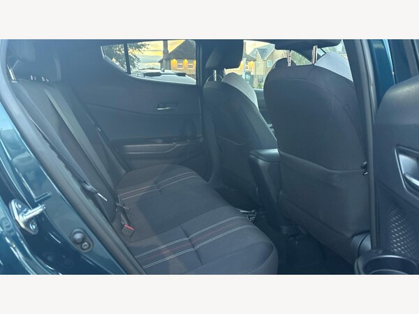 Used Toyota C-HR 2023 for sale - 76318154: Photo 14