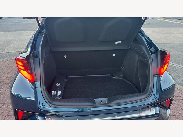 Used Toyota C-HR 2023 for sale - 76318154: Photo 16