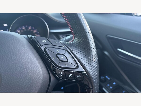 Used Toyota C-HR 2023 for sale - 76318154: Photo 22