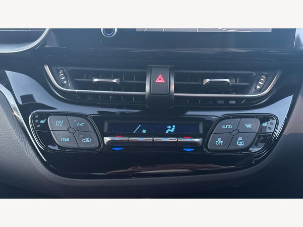 Used Toyota C-HR 2023 for sale - 76318154: Photo 24