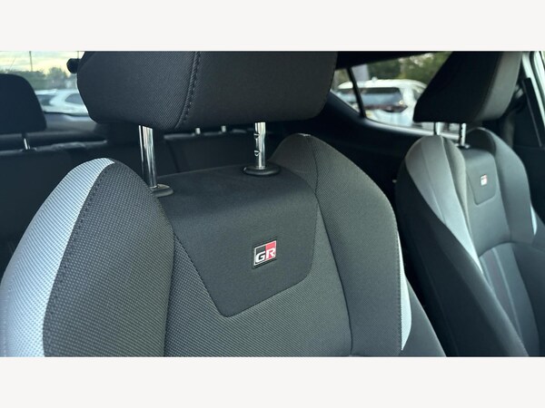 Used Toyota C-HR 2023 for sale - 76318154: Photo 30