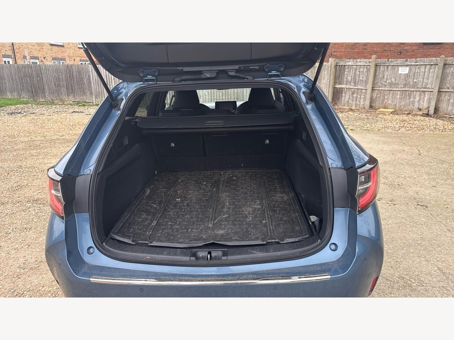 Used Toyota Corolla for sale - 77769104: Photo 16