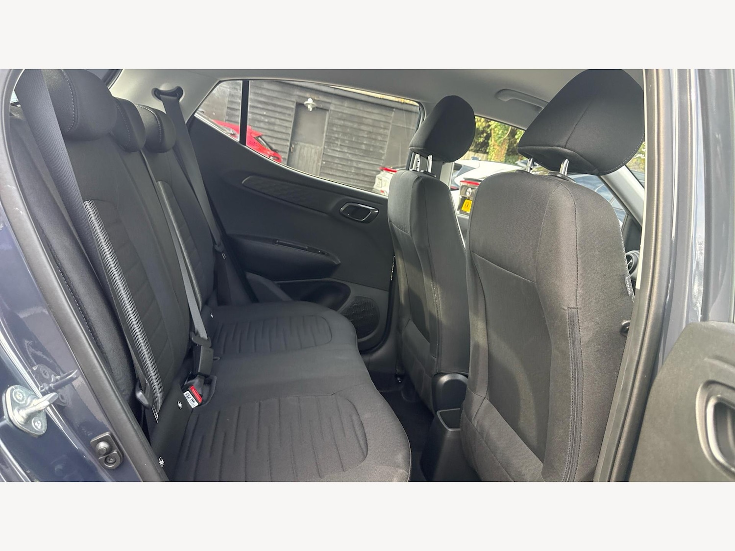 Used Hyundai i10 2023 for sale - 76562087: Photo 14