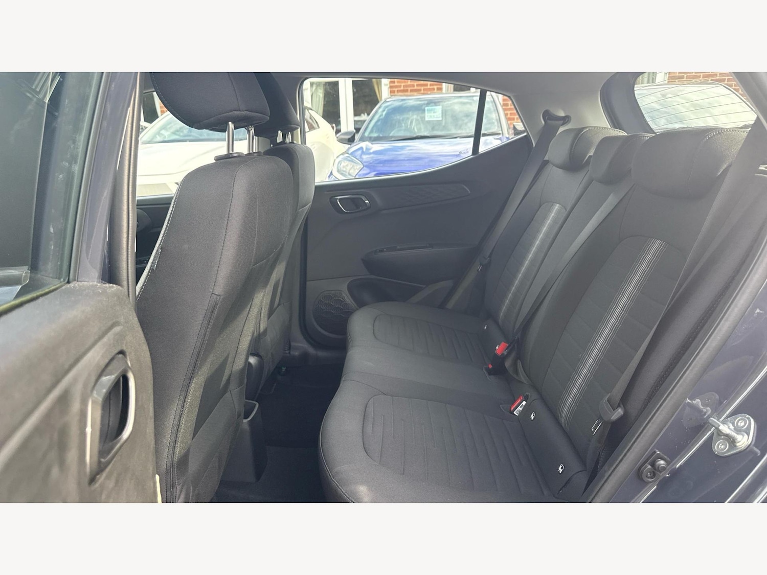Used Hyundai i10 2023 for sale - 76562087: Photo 15