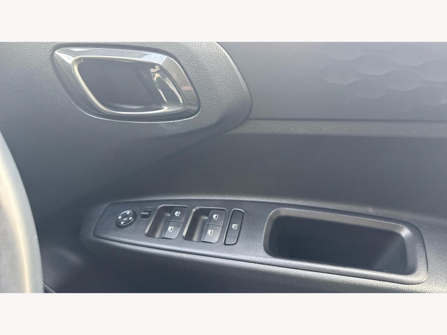 Used Hyundai i10 2023 for sale - 76562087: Photo 26