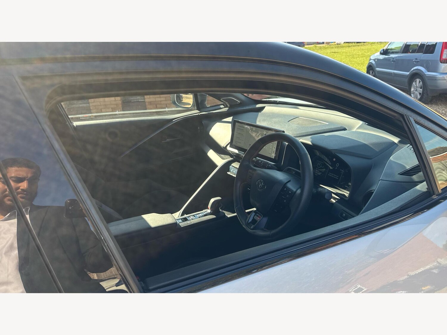 Used Toyota C-HR 2025 for sale - 76270401: Photo 13