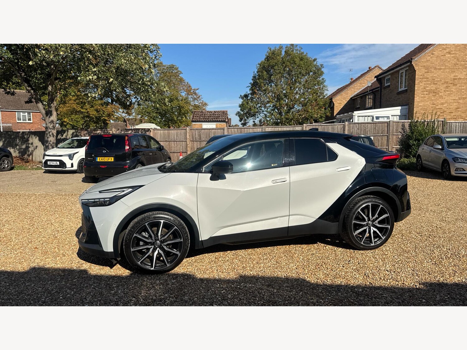 Used Toyota C-HR 2025 for sale - 76270401: Photo 19