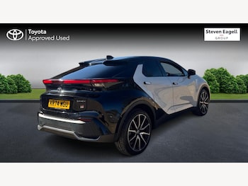 Used Toyota C-HR 2025 for sale - 76270401: Photo