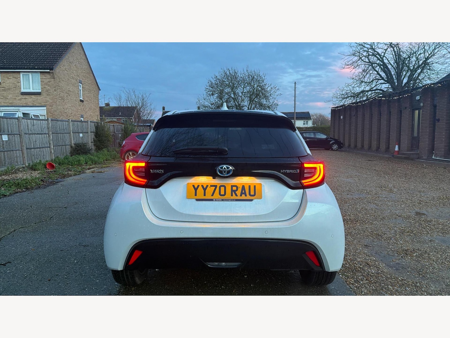 Used Toyota Yaris 2020 for sale - 77057638: Photo 21