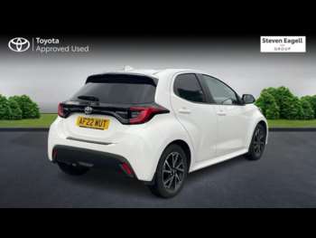 Used Toyota Yaris 2022 for sale - 74861023: Photo